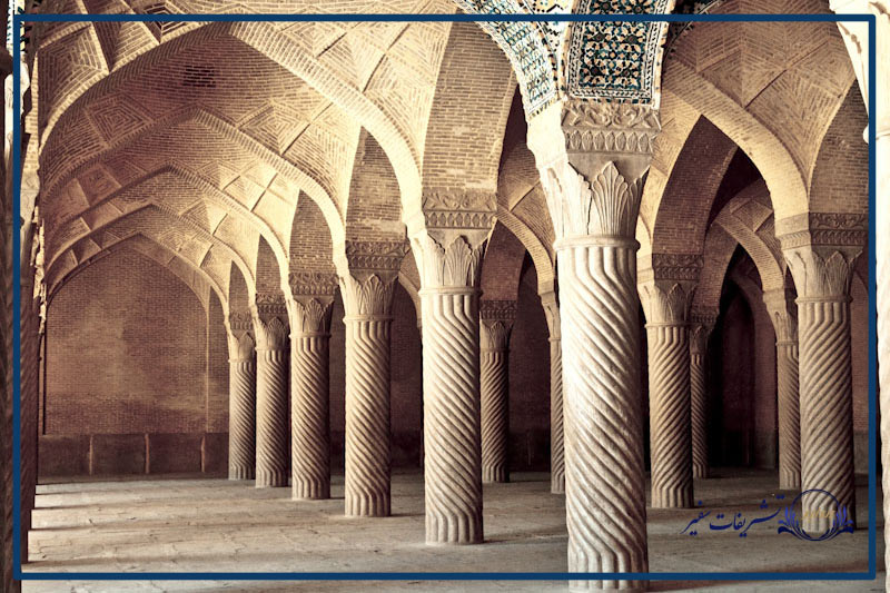 12 تا از زیباترین مساجد ایران به همراه عکس 5 مسجد وکیل، شیراز